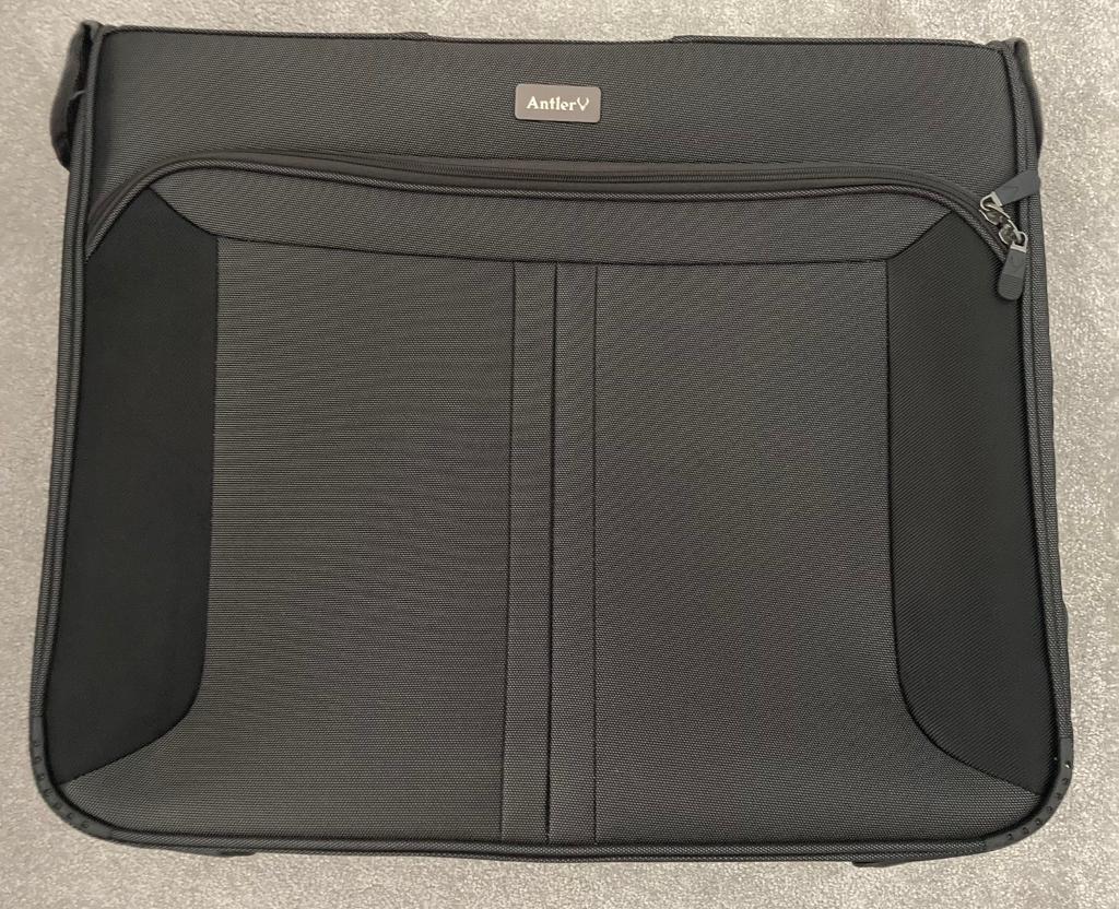 Antler executive suit carrier, with 